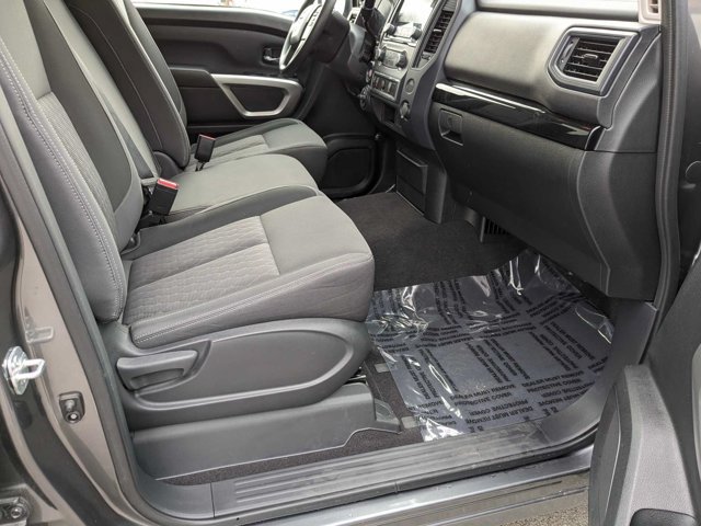 Used 2023 Nissan Titan SV AWD/4WD image 29