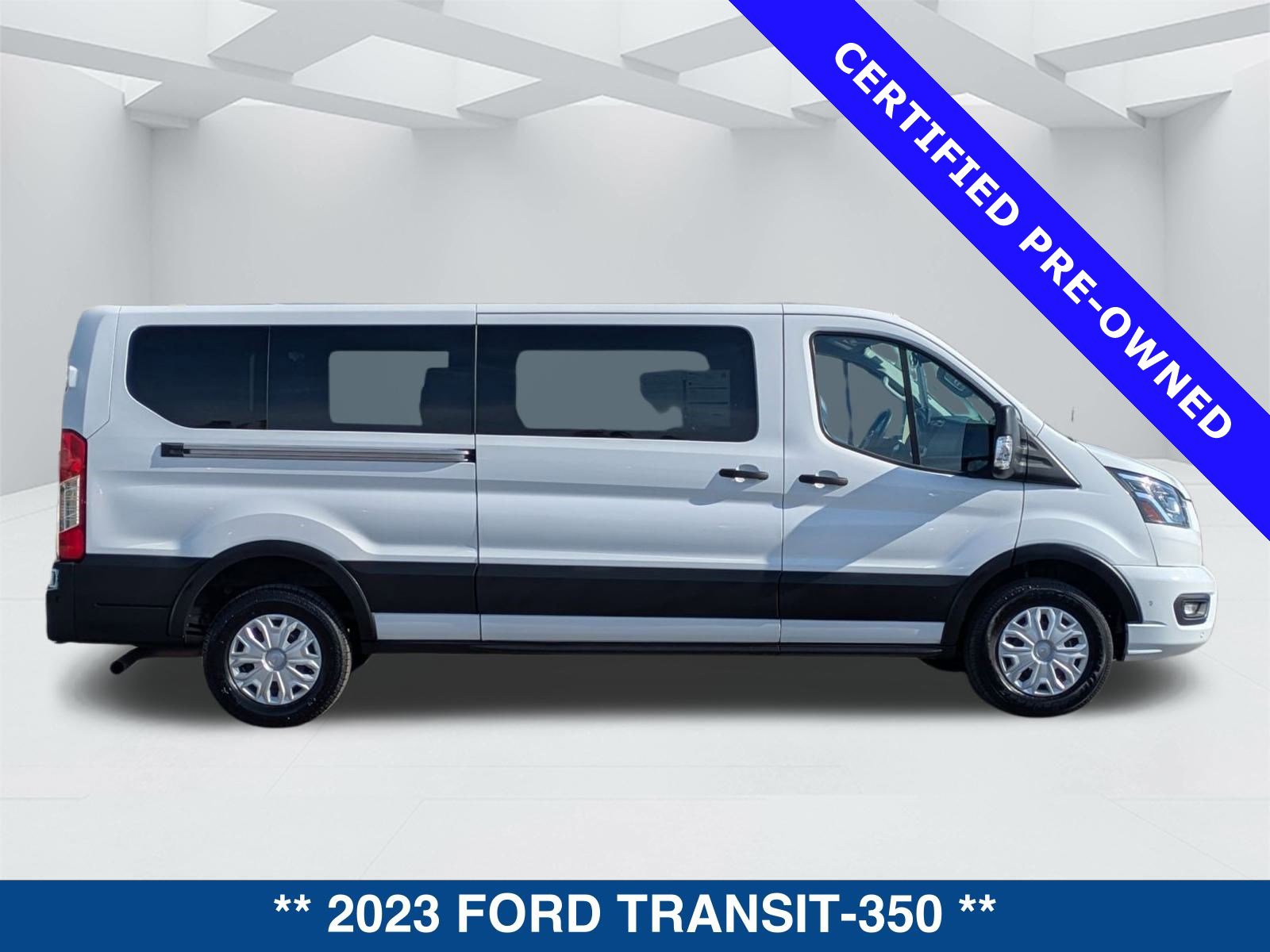 Certified 2023 Ford Transit 350 XLT image 3