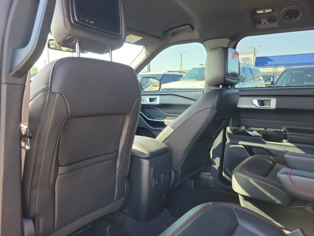 Certified 2022 Ford Explorer ST-Line w/ Class IV Trailer Tow Package RWD image 15