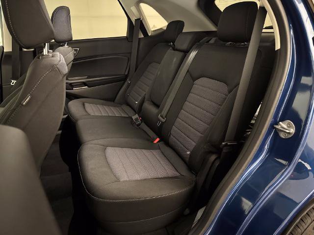 Certified 2024 Ford Edge SE w/ Black Appearance Package AWD/4WD image 30