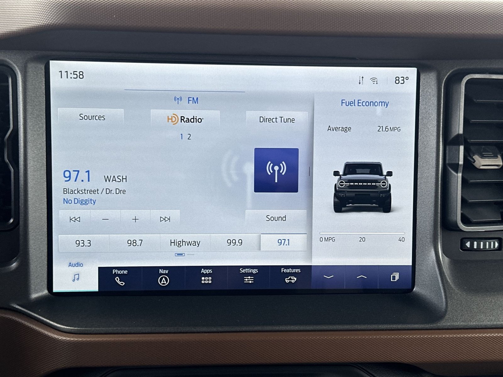 Certified 2024 Ford Bronco Outer Banks AWD/4WD image 34