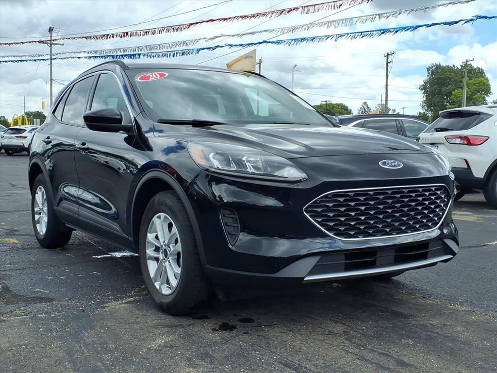 Certified 2020 Ford Escape SE image 7