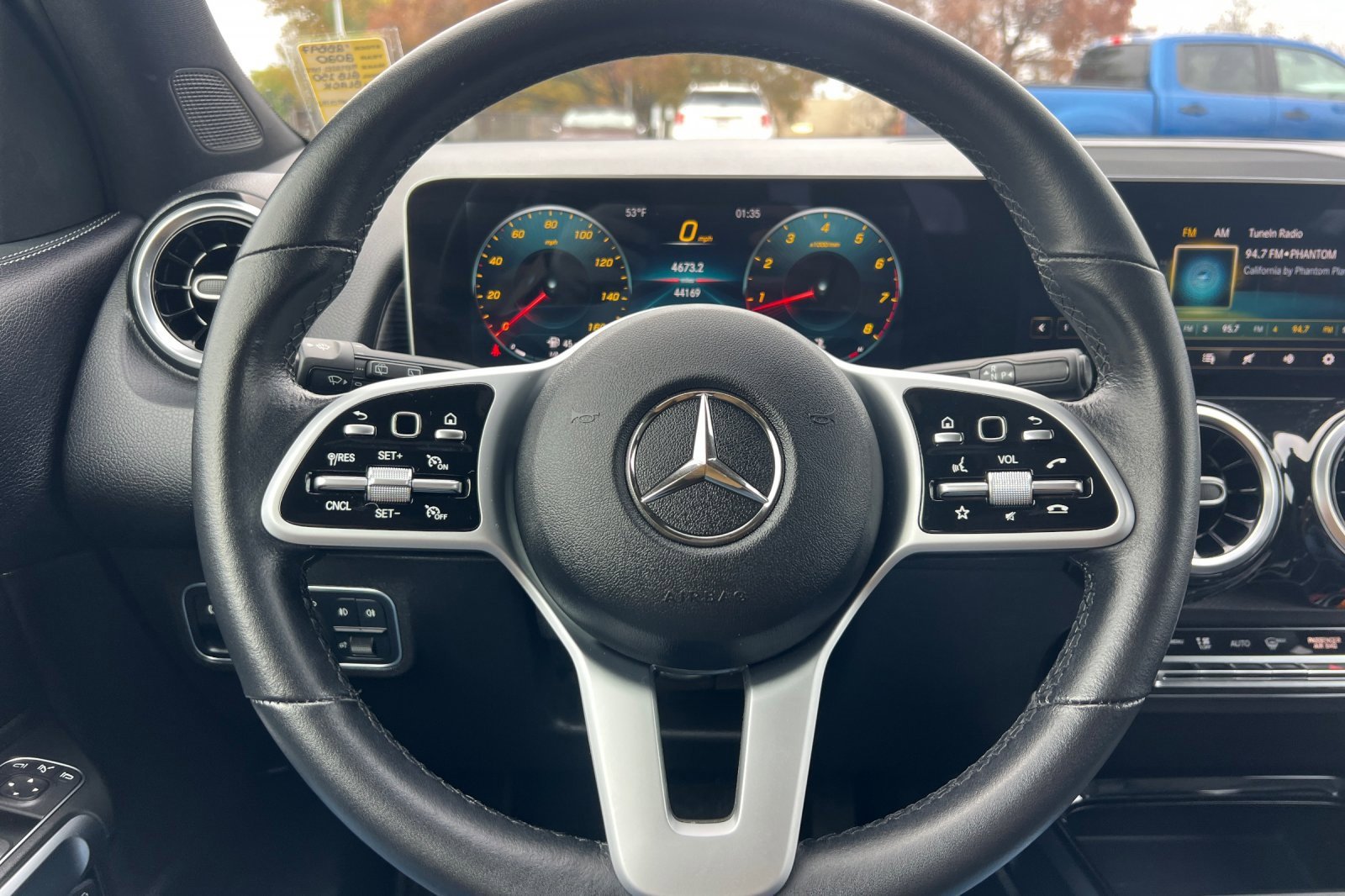 Used 2020 Mercedes-Benz GLB 250 4MATIC image 24