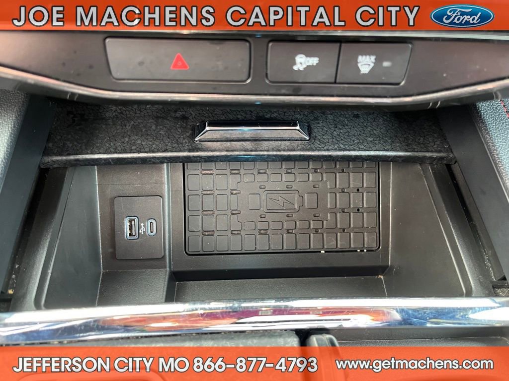 Certified 2023 Ford Expedition Limited image 15