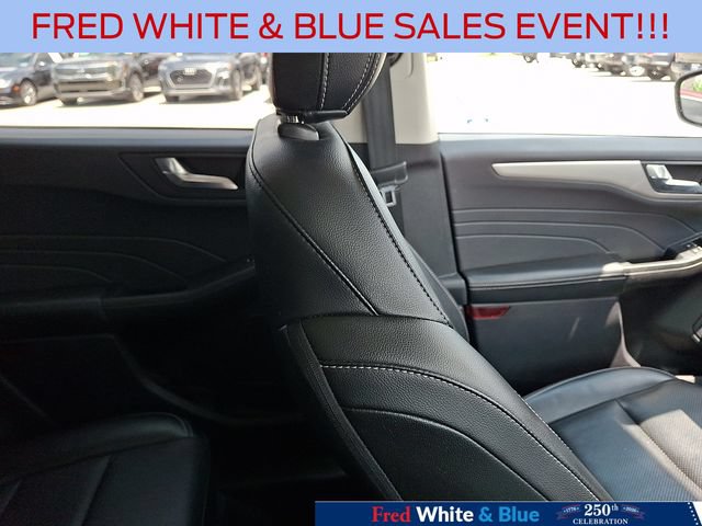 Certified 2022 Ford Escape SEL AWD/4WD image 13