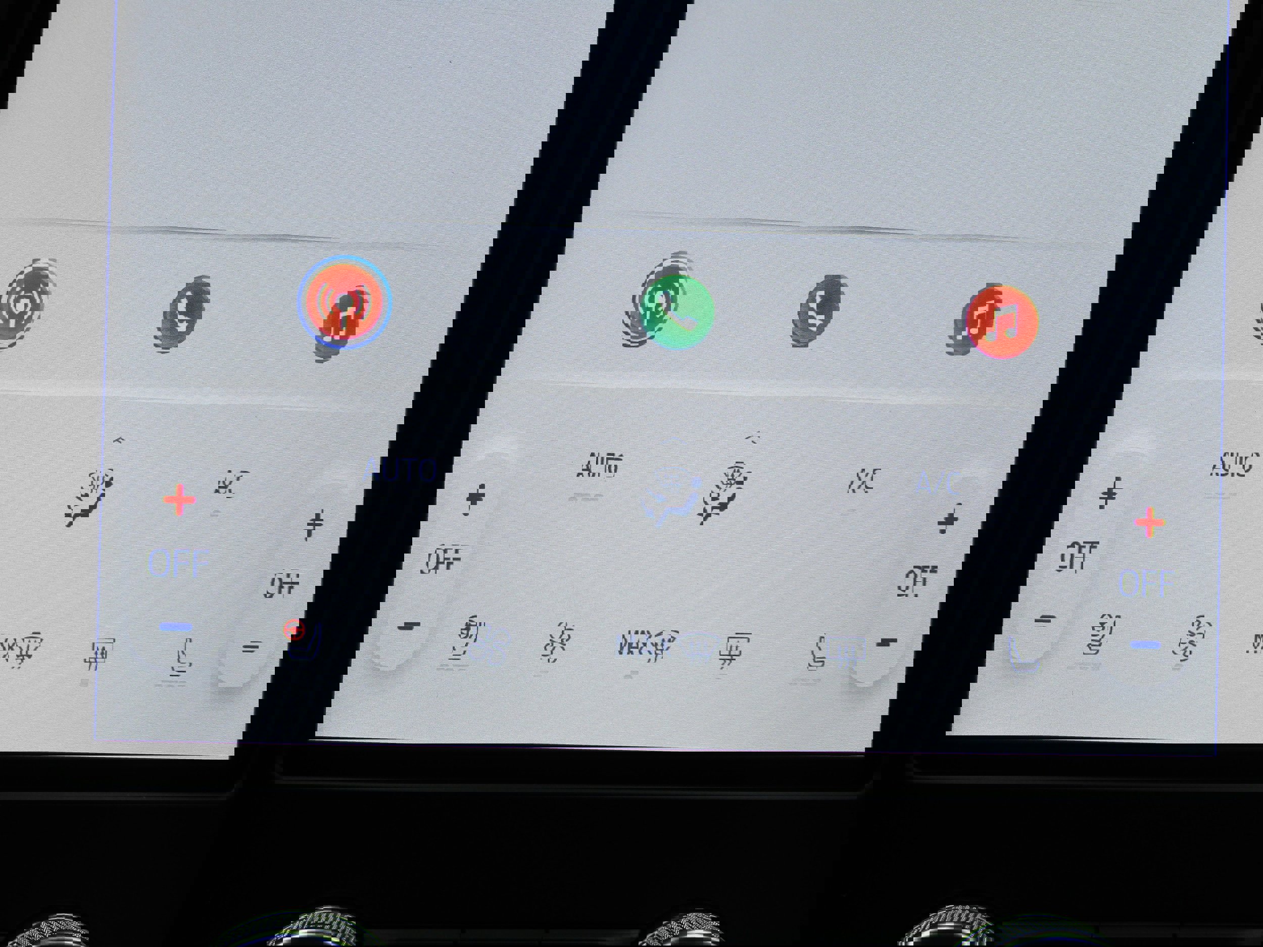 Certified 2024 Ford Edge SEL w/ Convenience Package image 29