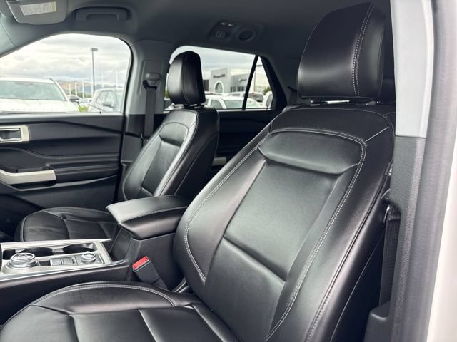 Certified 2023 Ford Explorer XLT w/ Equipment Group 202A AWD/4WD image 20
