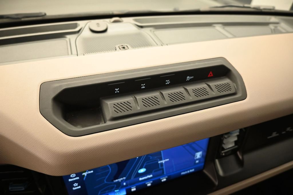 Certified 2022 Ford Bronco Wildtrak AWD/4WD image 21