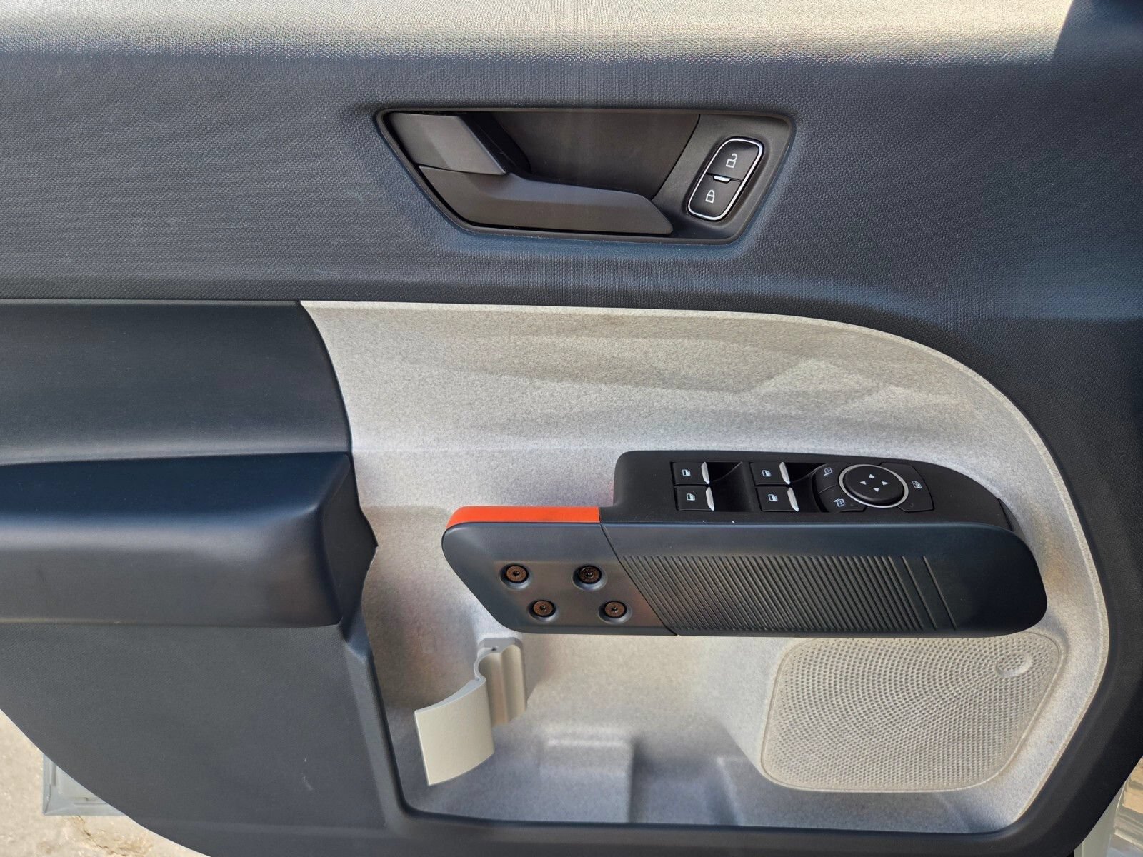 Certified 2022 Ford Maverick XLT FWD image 17