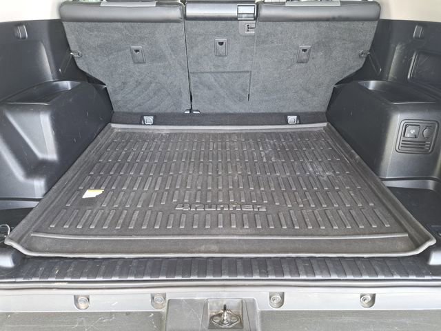 Used 2020 Toyota 4Runner SR5 Premium w/ Moonroof Package AWD/4WD image 26