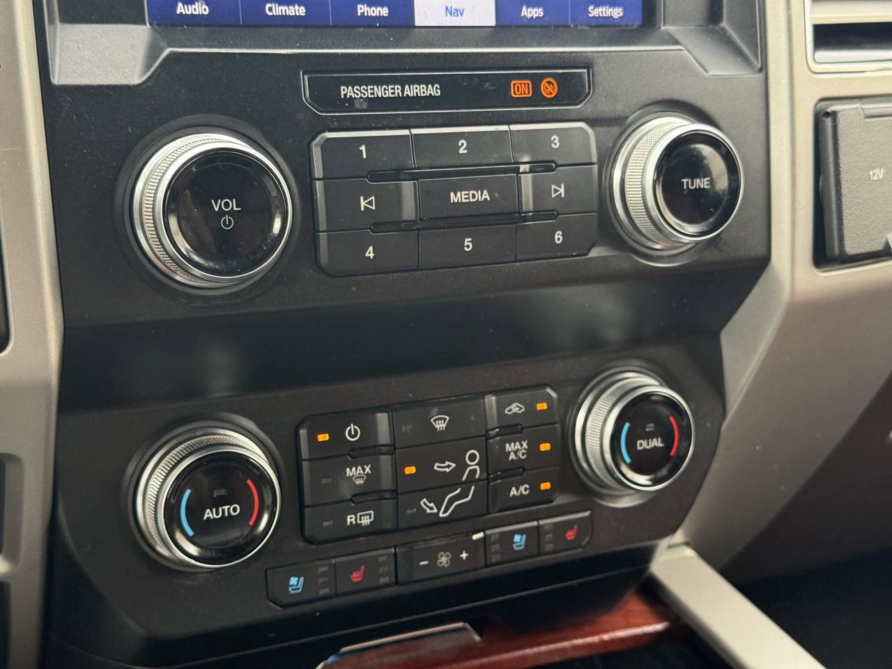 Certified 2020 Ford F350 King Ranch w/ King Ranch Ultimate Package image 19