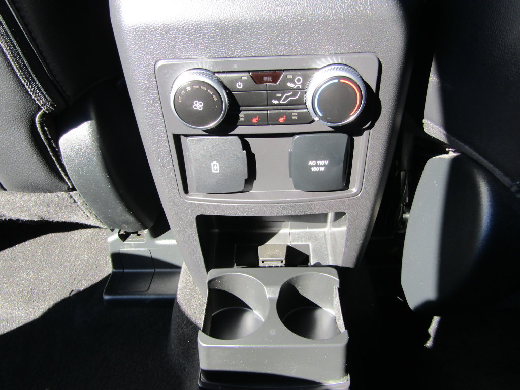 Certified 2024 Ford Explorer Limited w/ Equipment Group 301A AWD/4WD image 38