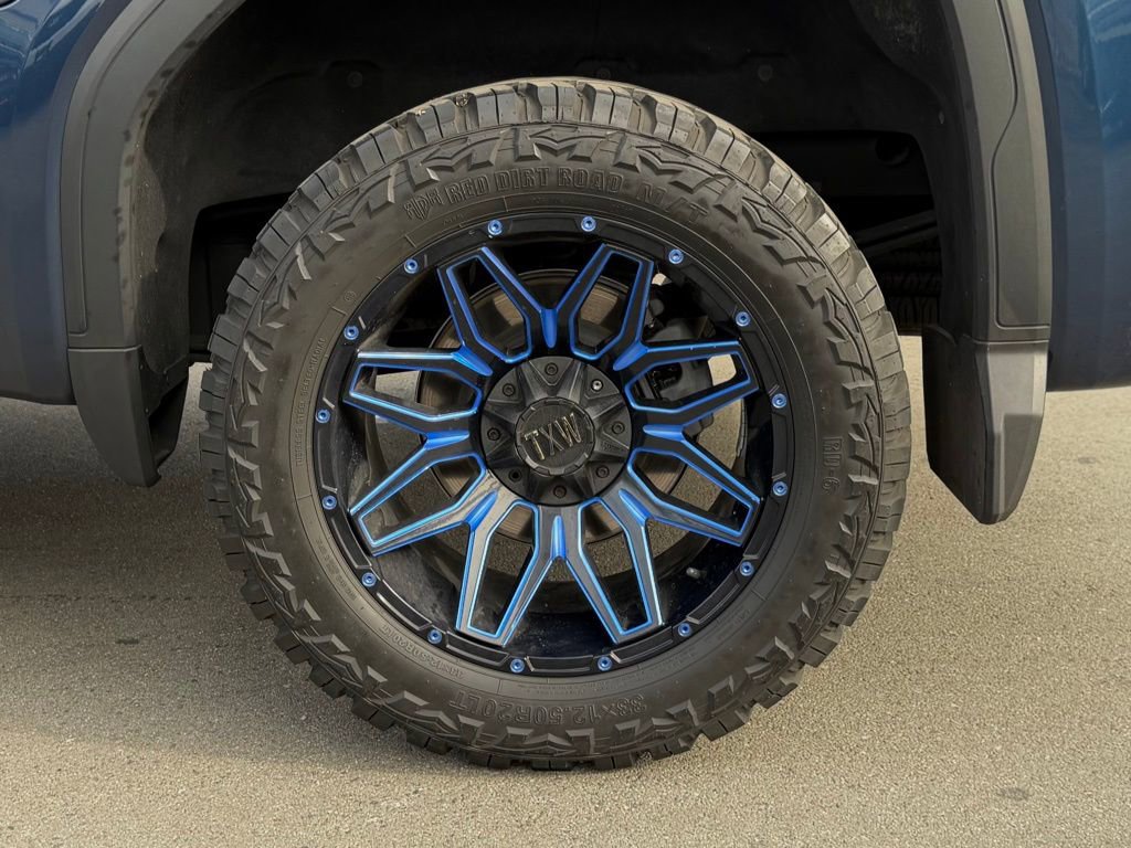 Used 2021 GMC Sierra 1500 SLT image 11