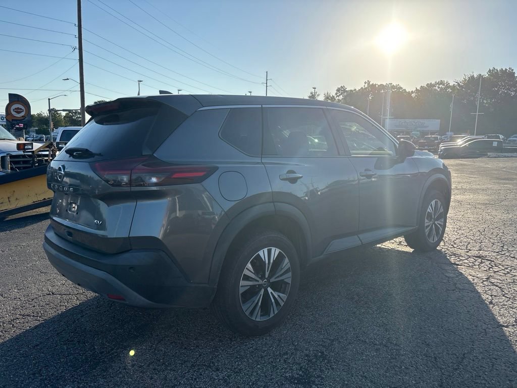 Used 2021 Nissan Rogue SV FWD image 7