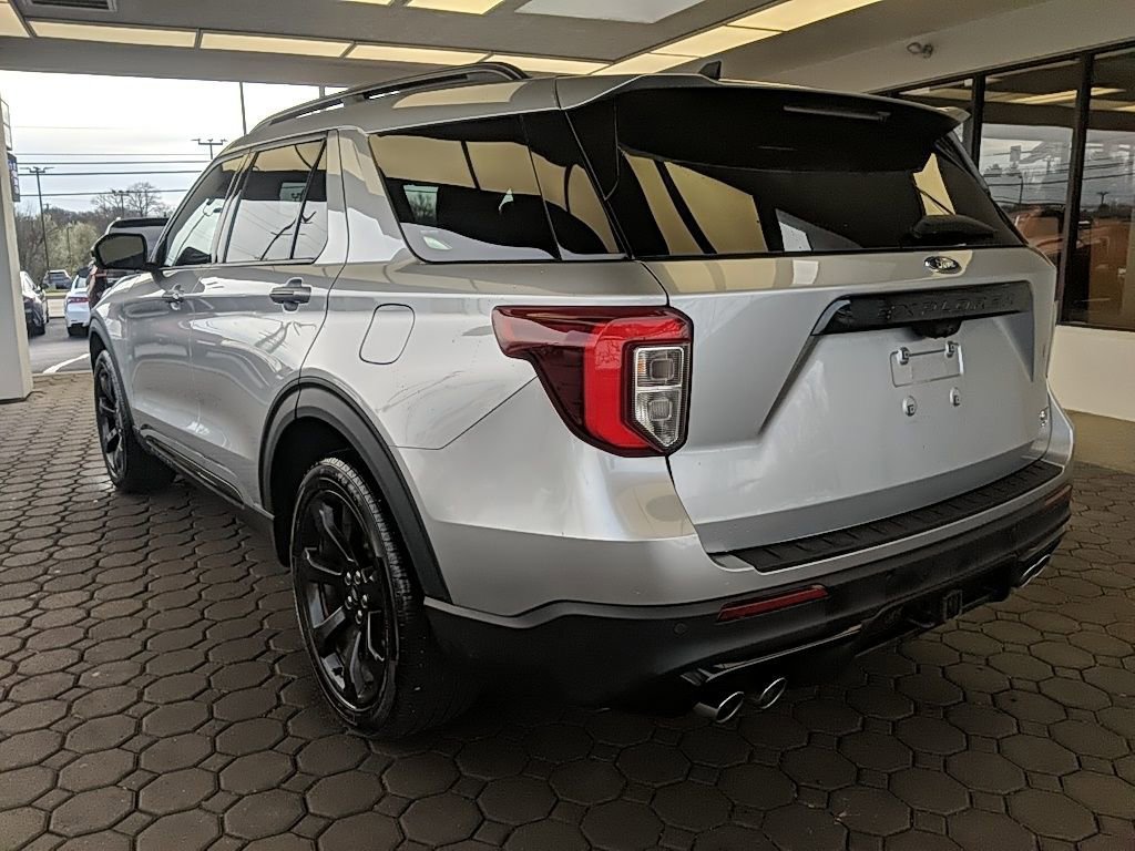 Certified 2022 Ford Explorer ST w/ Equipment Group 401A image 5