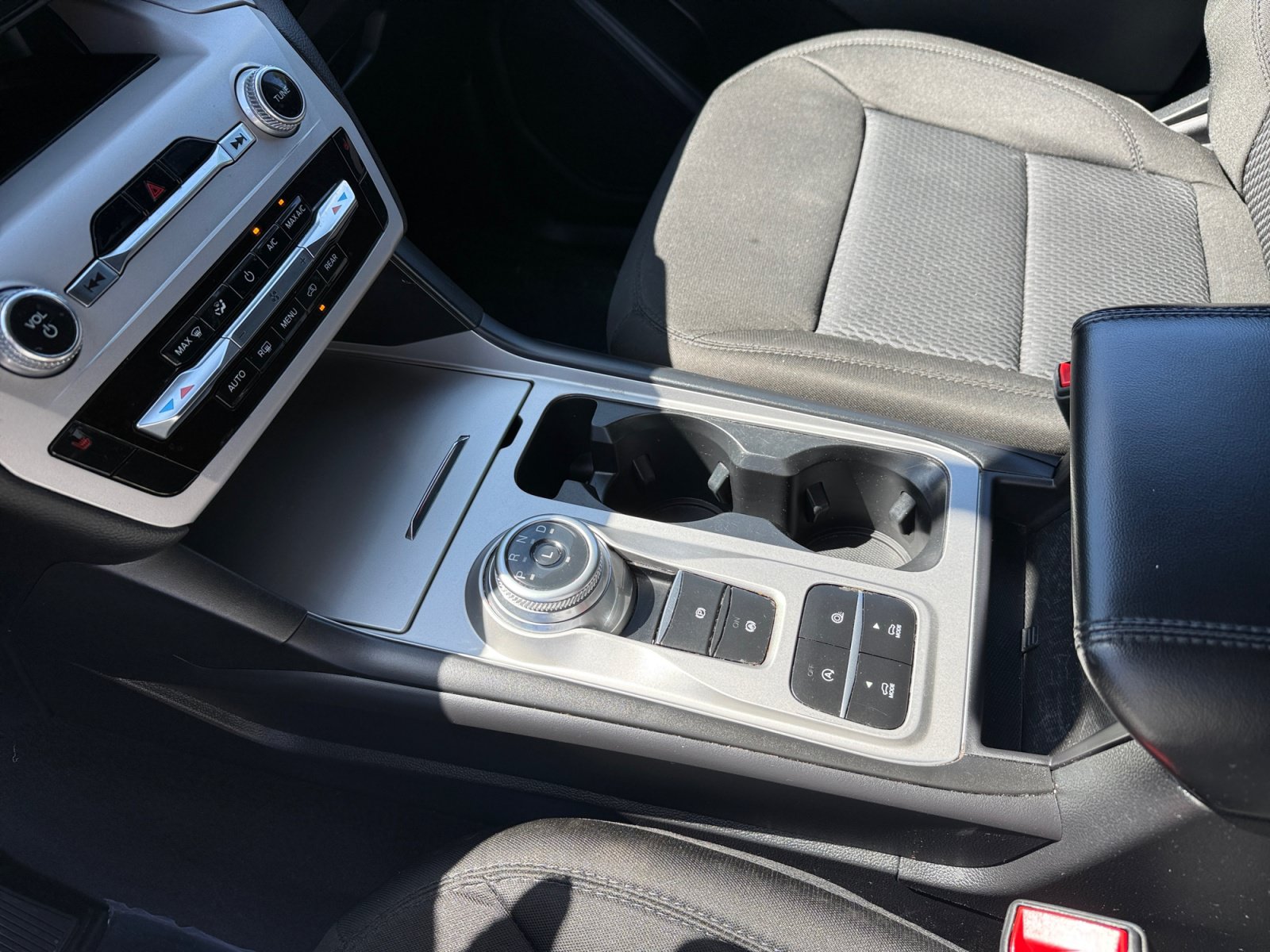 Certified 2023 Ford Explorer XLT RWD image 13