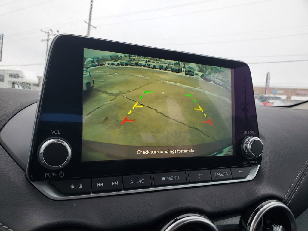 Used 2022 Nissan Sentra SV image 24