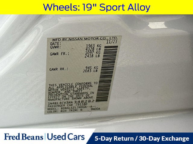 Used 2024 Nissan Altima 2.5 SR FWD image 34