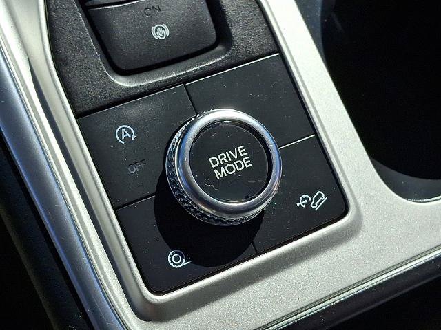 Certified 2023 Ford Explorer Limited w/ Limited Technology Package AWD/4WD image 26