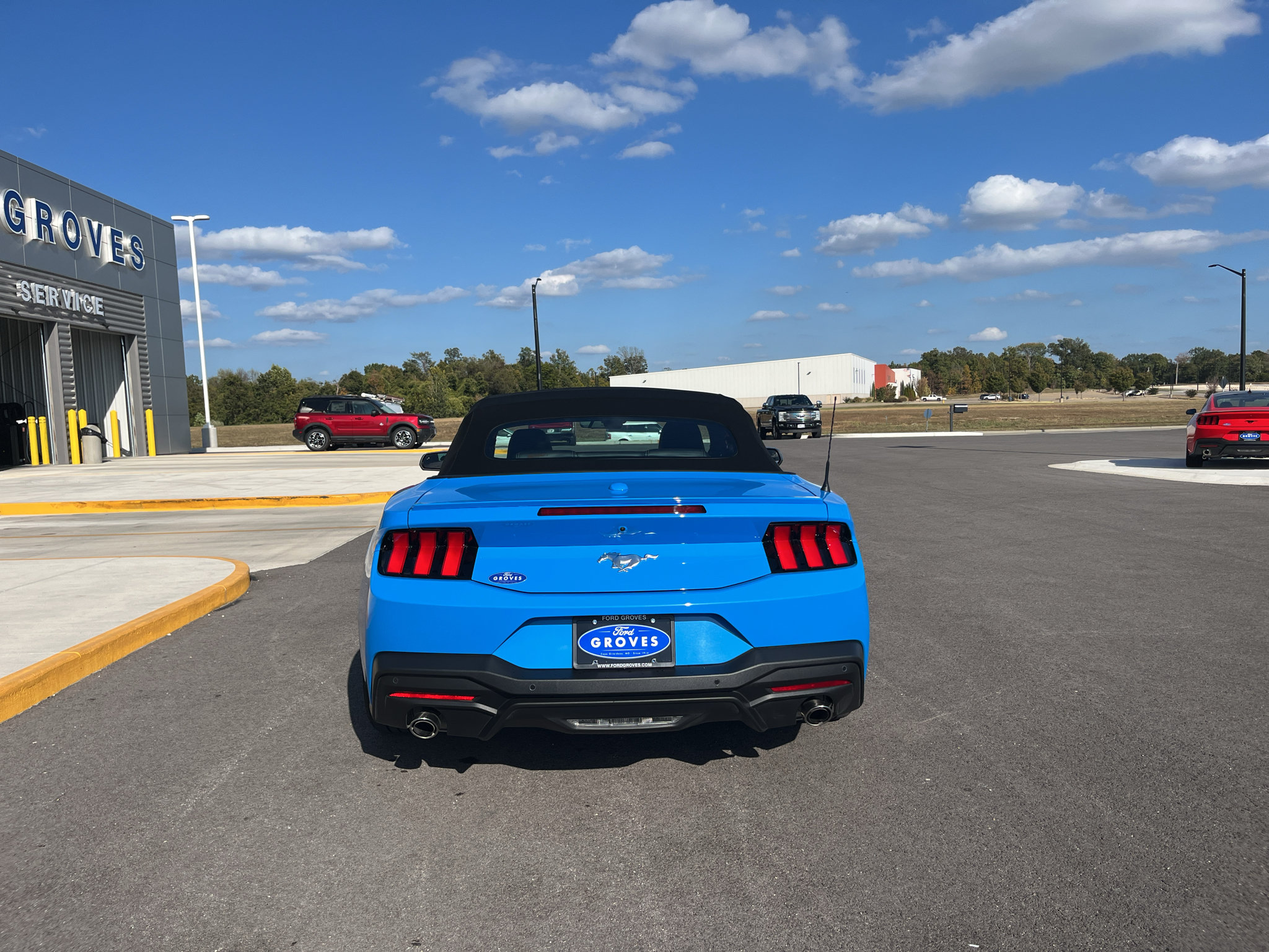 Certified 2025 Ford Mustang Premium RWD image 6