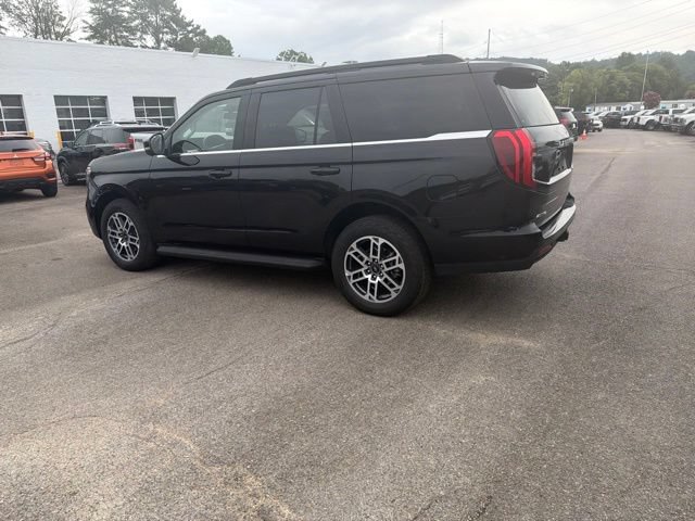 Certified 2025 Ford Expedition Active AWD/4WD image 20