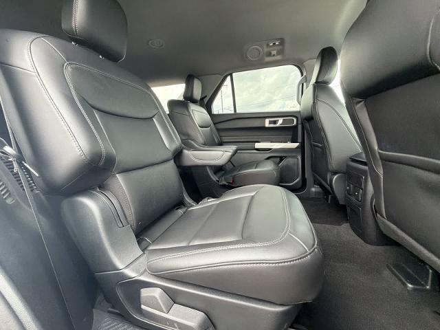 Certified 2024 Ford Explorer XLT w/ Equipment Group 202A AWD/4WD image 20