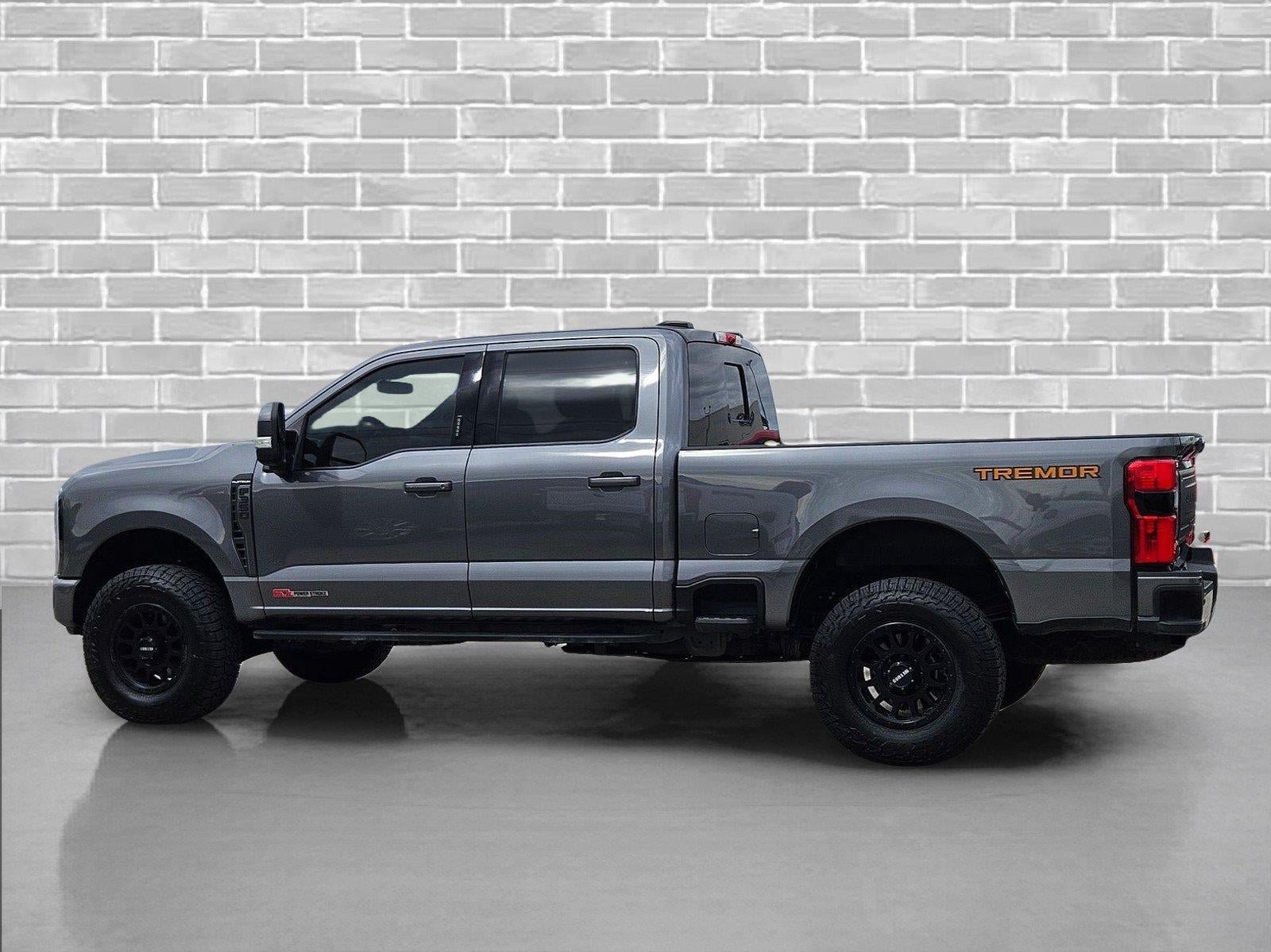 Certified 2024 Ford F350 4x4 Crew Cab Super Duty image 7