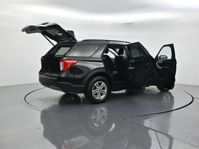 Certified 2023 Ford Explorer XLT w/ Equipment Group 202A AWD/4WD image 53