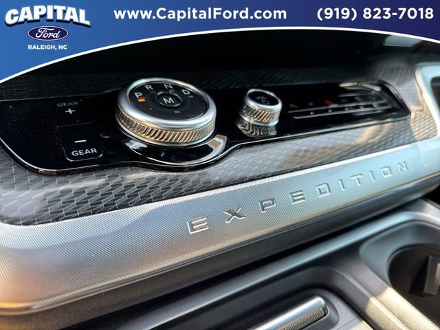 Certified 2025 Ford Expedition Max Platinum w/ Stealth Performance Package image 31