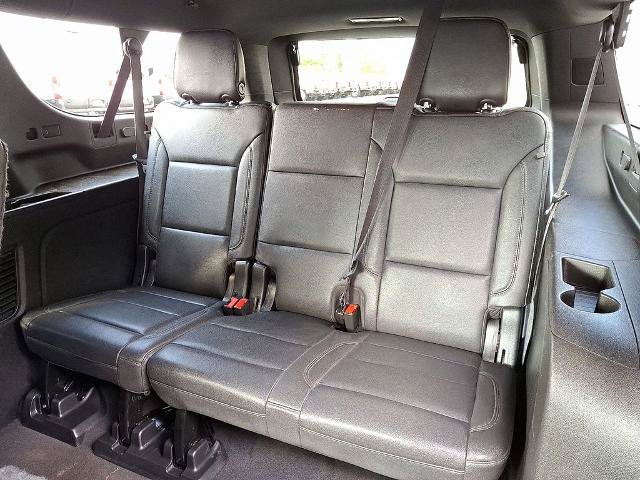 Used 2022 Chevrolet Suburban LT AWD/4WD image 10