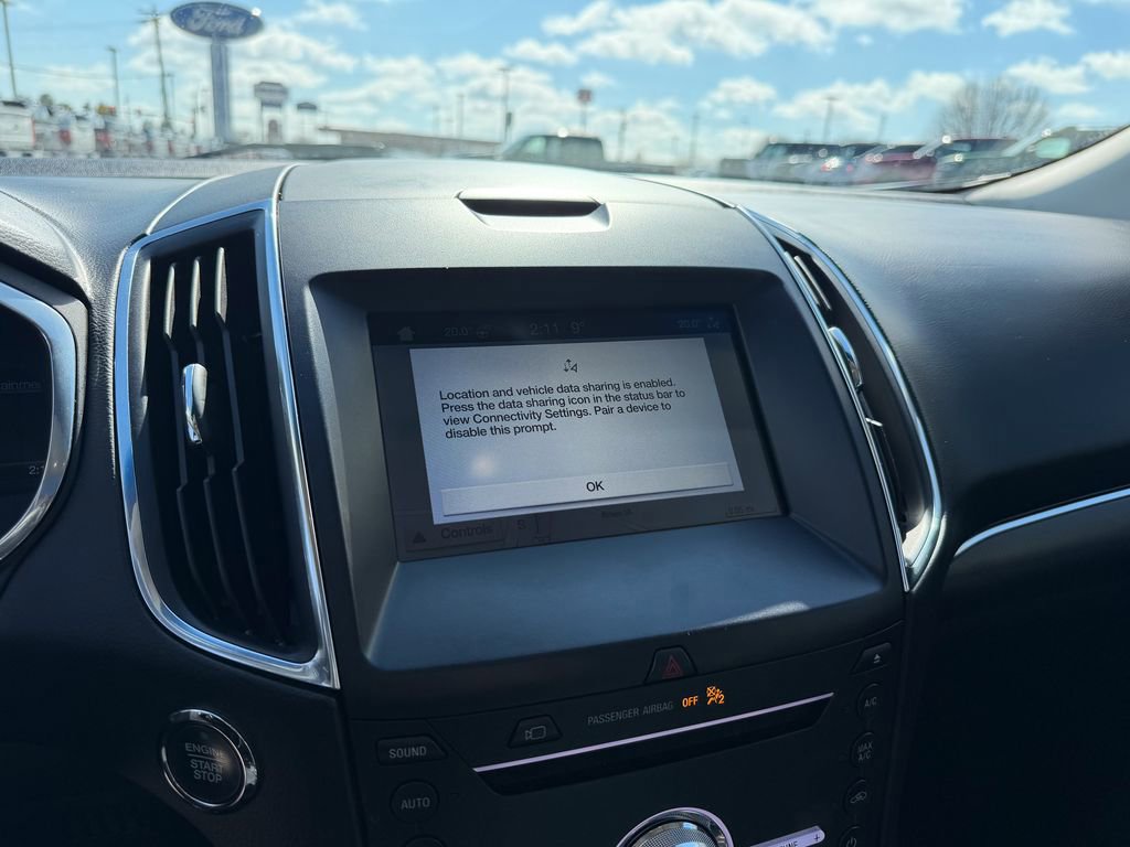 Certified 2019 Ford Edge Titanium w/ Equipment Group 301A image 22