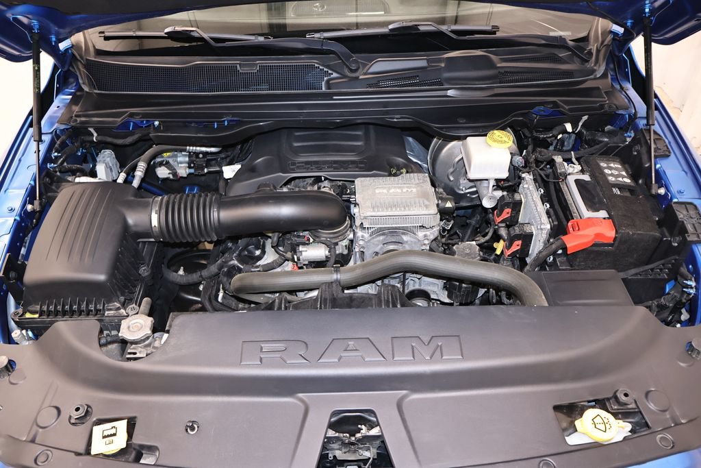 Used 2021 RAM 1500 Big Horn AWD/4WD image 44
