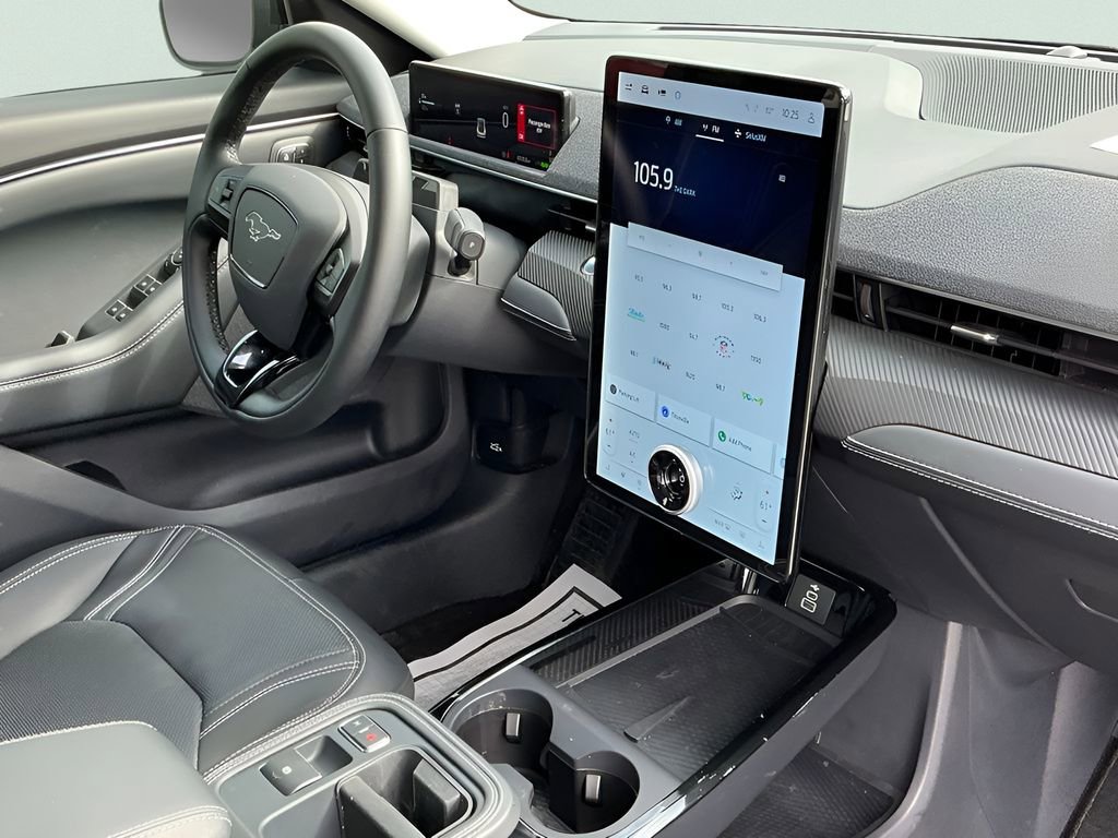 Certified 2025 Ford Mustang Mach-E Premium image 15