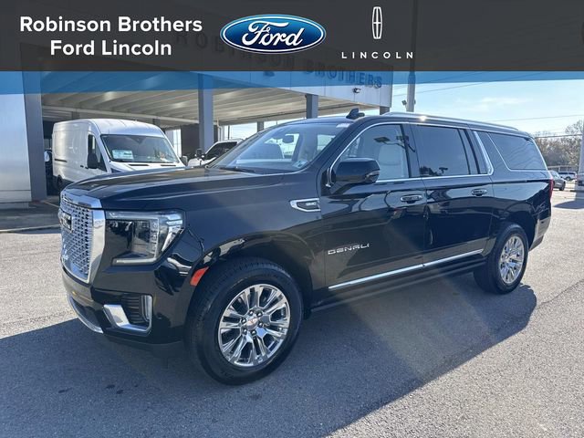 Used 2022 GMC Yukon XL Denali RWD image 1