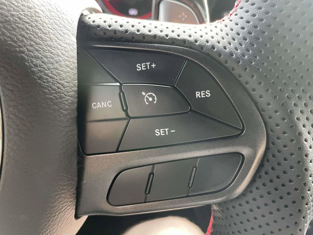 Used 2022 Dodge Challenger R/T Scat Pack image 24