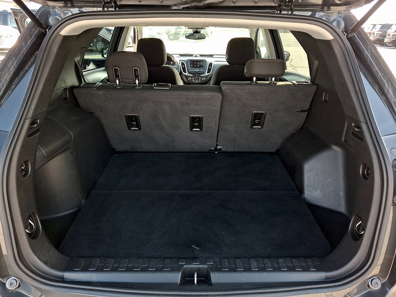 Used 2020 Chevrolet Equinox LT image 28