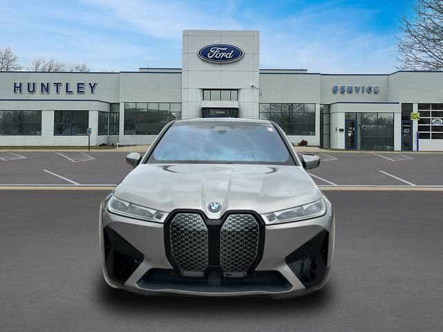 Used 2023 BMW iX M60 w/ Executive Package AWD/4WD image 3