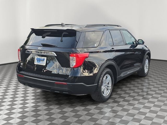 Certified 2023 Ford Explorer XLT RWD image 6