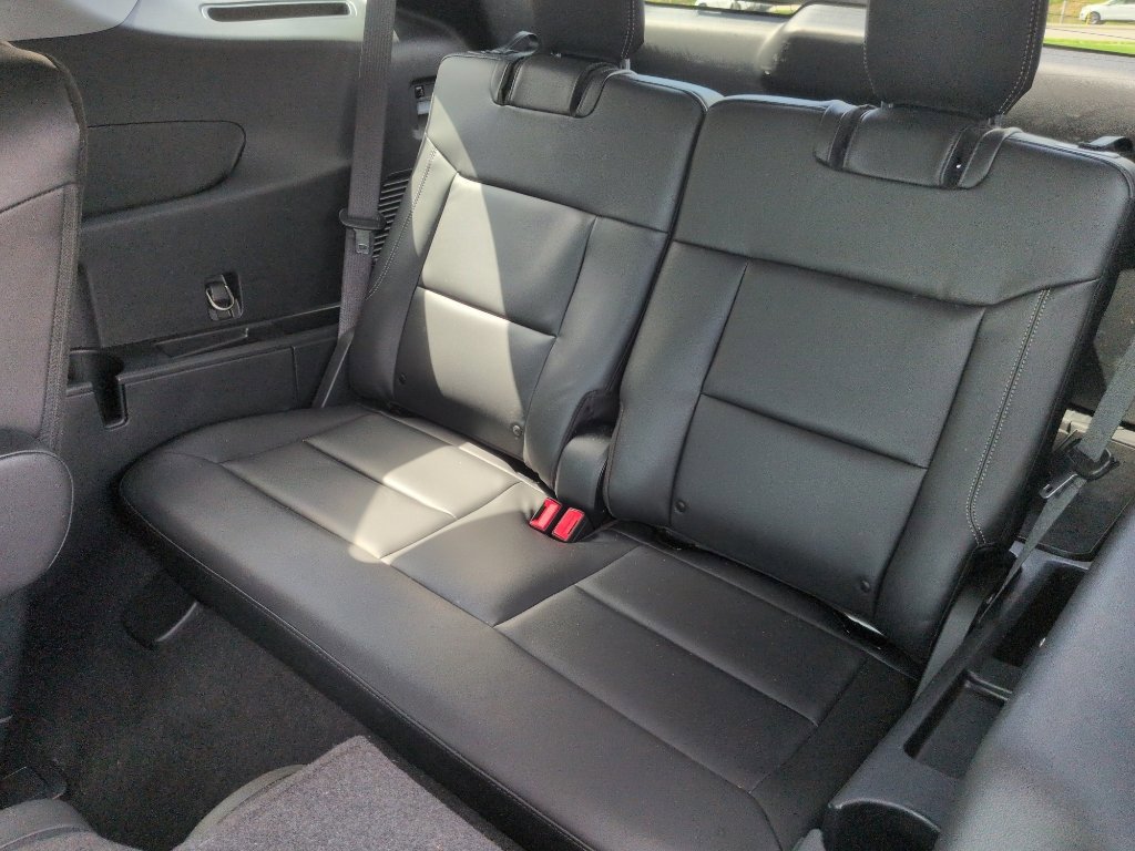 Certified 2023 Ford Explorer XLT w/ Equipment Group 202A image 6