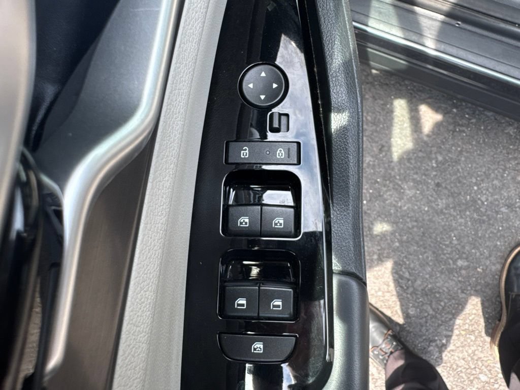 Used 2023 Kia Sportage EX FWD image 15