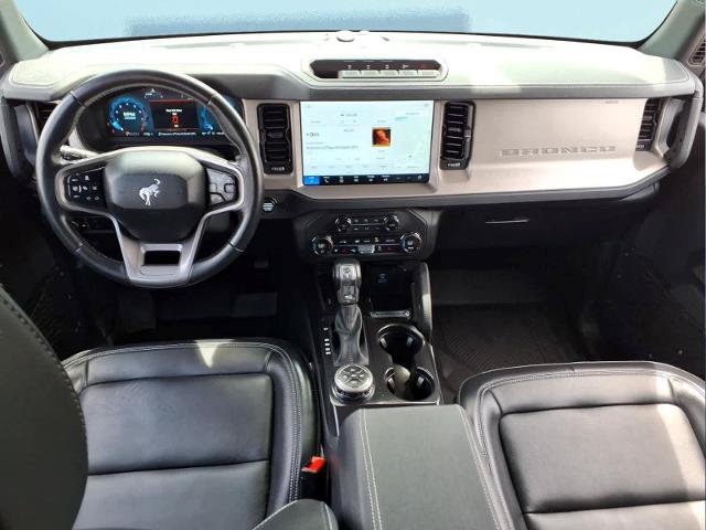 Certified 2025 Ford Bronco Outer Banks w/ Sasquatch Package AWD/4WD image 39
