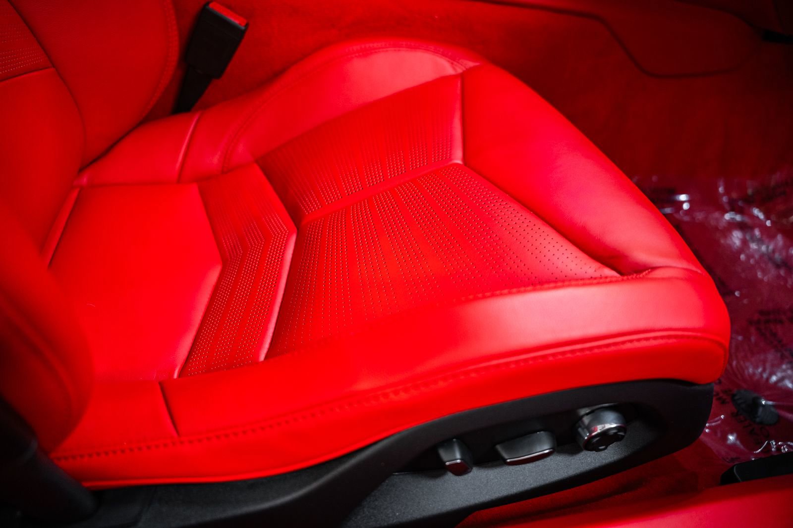 Used 2023 Chevrolet Corvette Stingray Premium Conv w/ Battery Protection Package RWD image 29