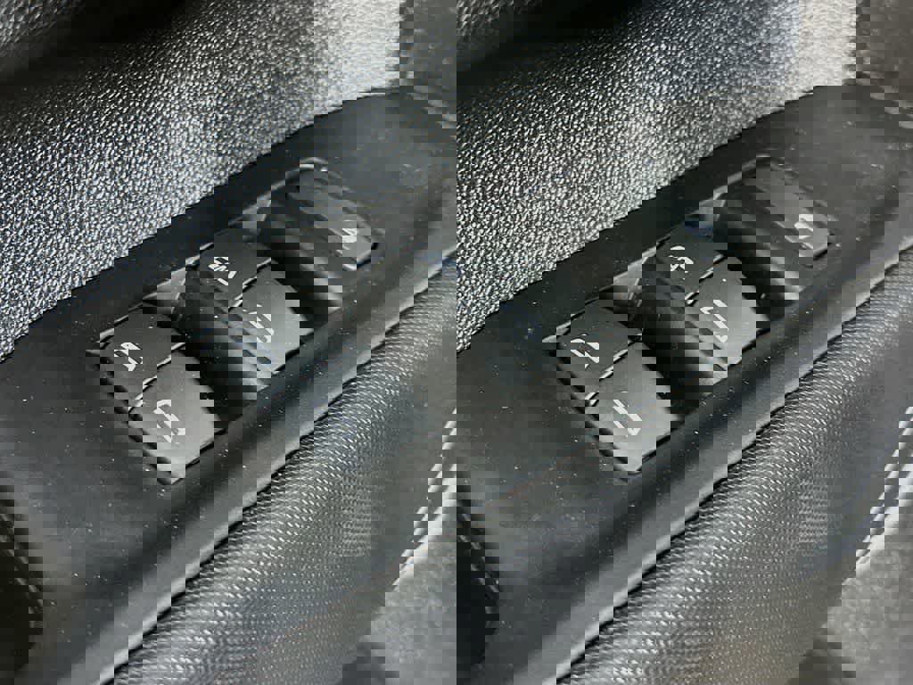 Used 2023 Chevrolet Silverado 2500 W/T image 29