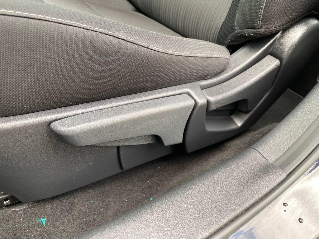 Used 2025 Nissan Sentra SV FWD image 14