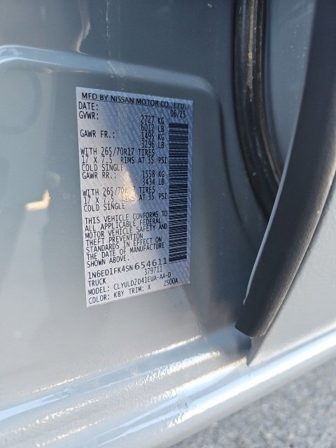 Used 2025 Nissan Frontier PRO-4X image 19