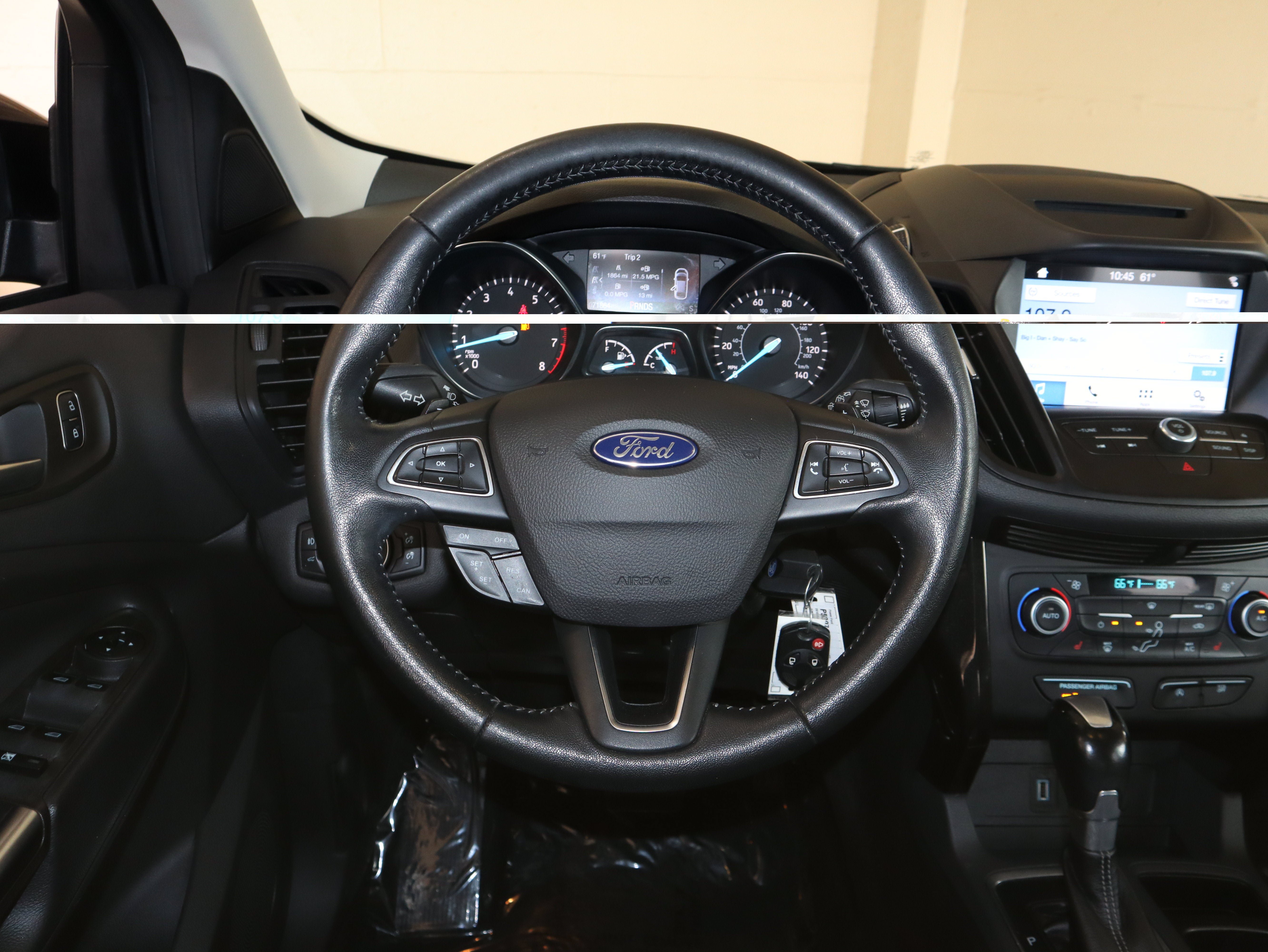 Certified 2018 Ford Escape SE w/ SE Sport Appearance Package AWD/4WD image 24