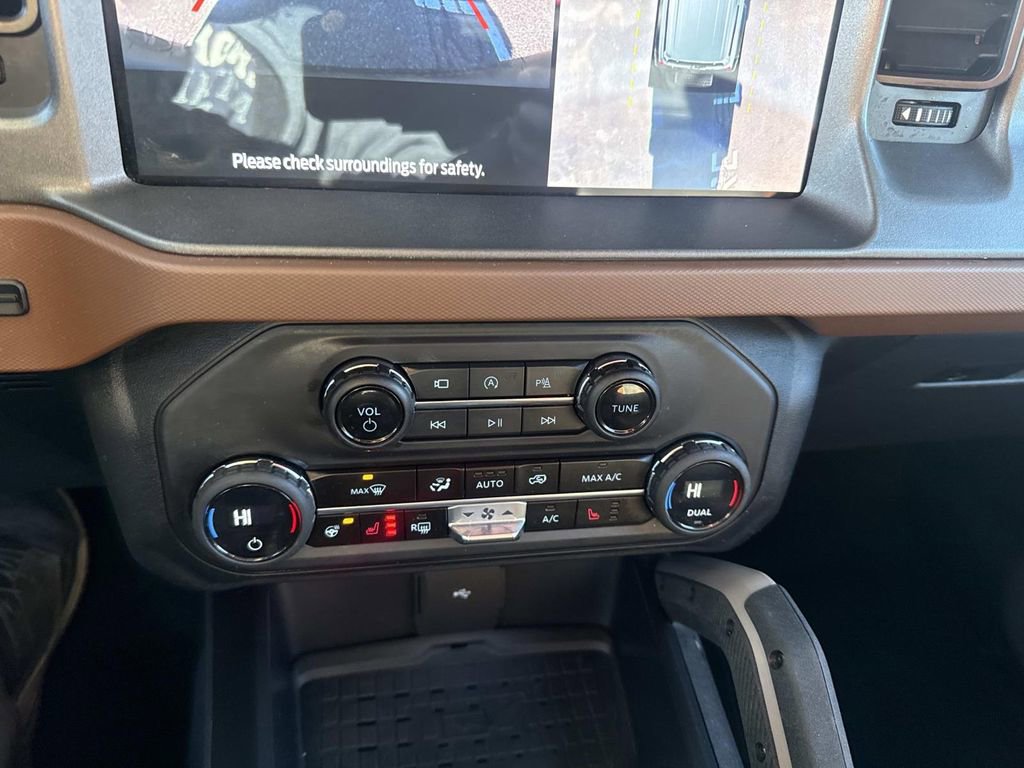 Certified 2024 Ford Bronco Outer Banks image 22