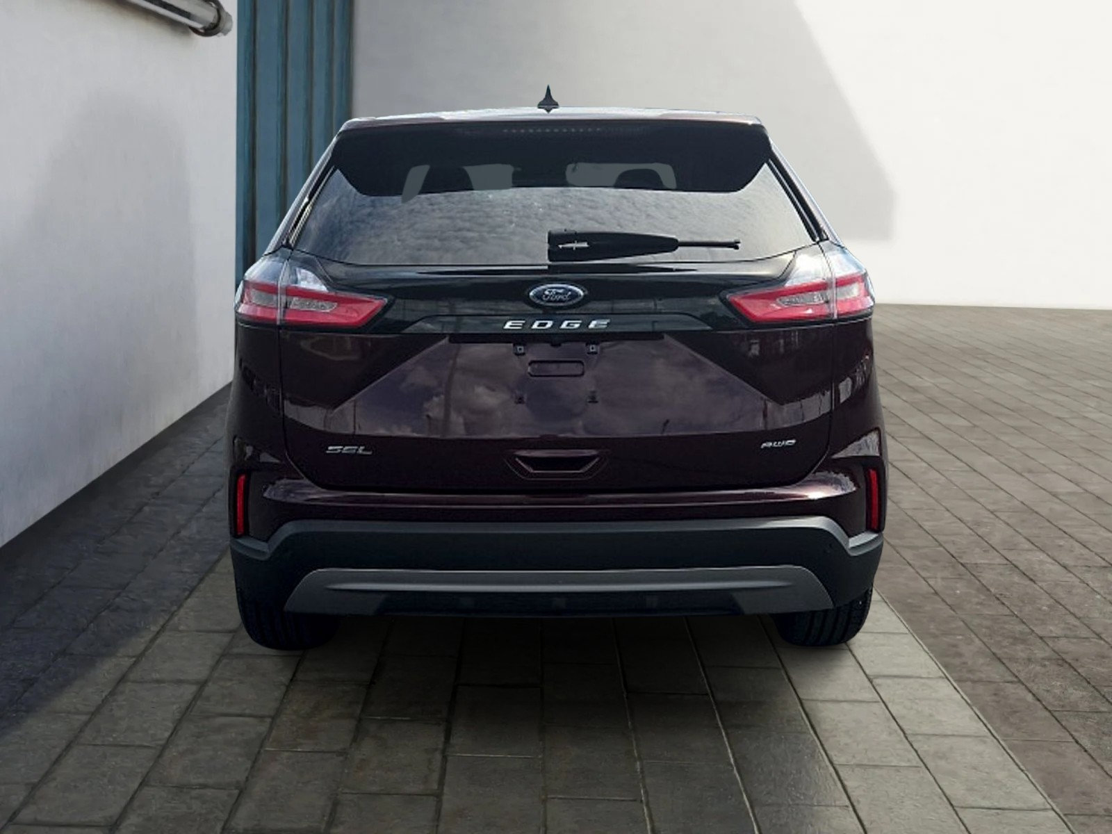 Certified 2024 Ford Edge SEL w/ Convenience Package AWD/4WD image 4