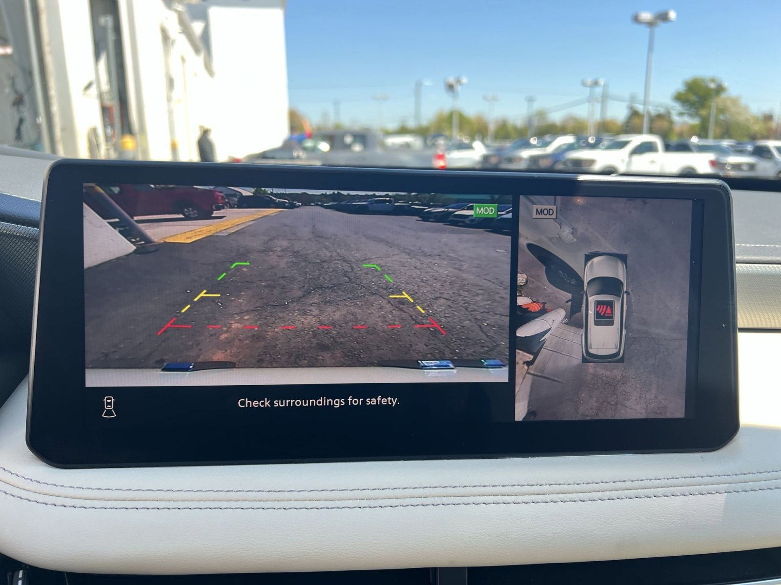 Used 2023 INFINITI QX60 Luxe w/ Cargo Package image 19