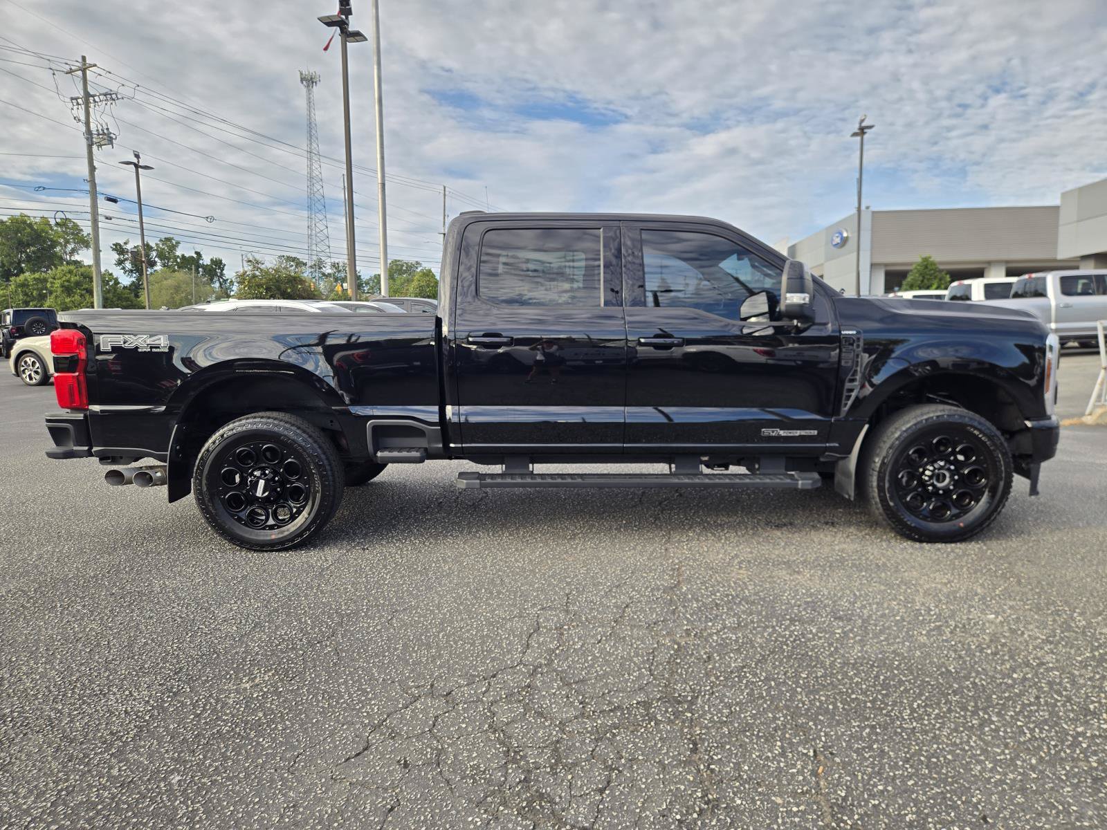 Certified 2025 Ford F250 Lariat w/ Black Appearance Package AWD/4WD image 10